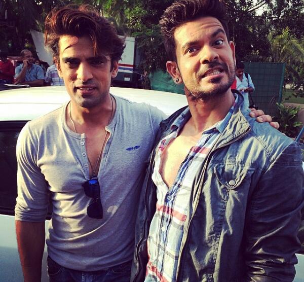 33bdbd82747d4c6's tweet photo. awwwwwww dekho dekho kitnaaa cute lag raha hai na??.. .. #mylove #mybae #supportkeith #savekeith @keithsequeira β€π https://t.co/VtIUAO90Cu