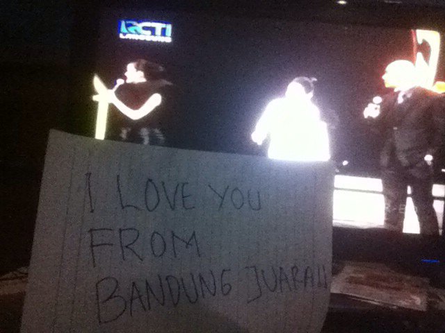 Pengen dong motornya <a href="/OfficialRCTI/">RCTI</a> #SelfieTersilet #SiletAwards2015RCTI