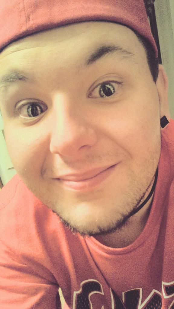 AndrewMF69 tweet picture