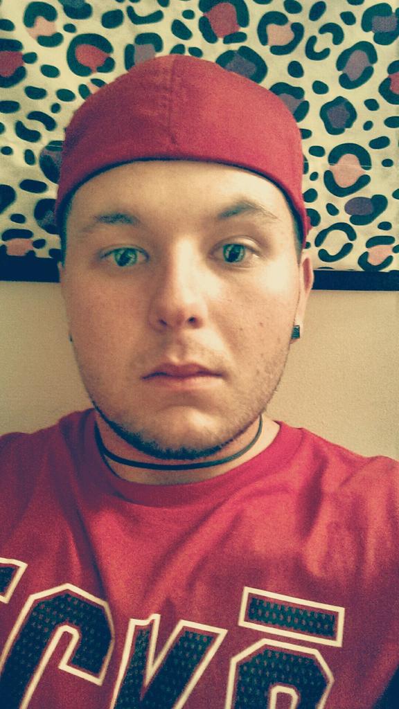 AndrewMF69 tweet picture