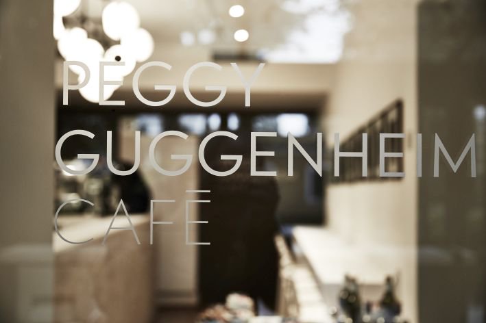 GuggenheimPGC's tweet photo. Did you try the #pollockmenù in our Peggy Guggenheim Cafè?! Through November 16 #pollockmural https://t.co/YTHEuAZ7un