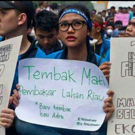 Felix_Gooners's tweet photo. Ayo Tembak !!! @MemeComicIndo https://t.co/GcNJEfGEj5