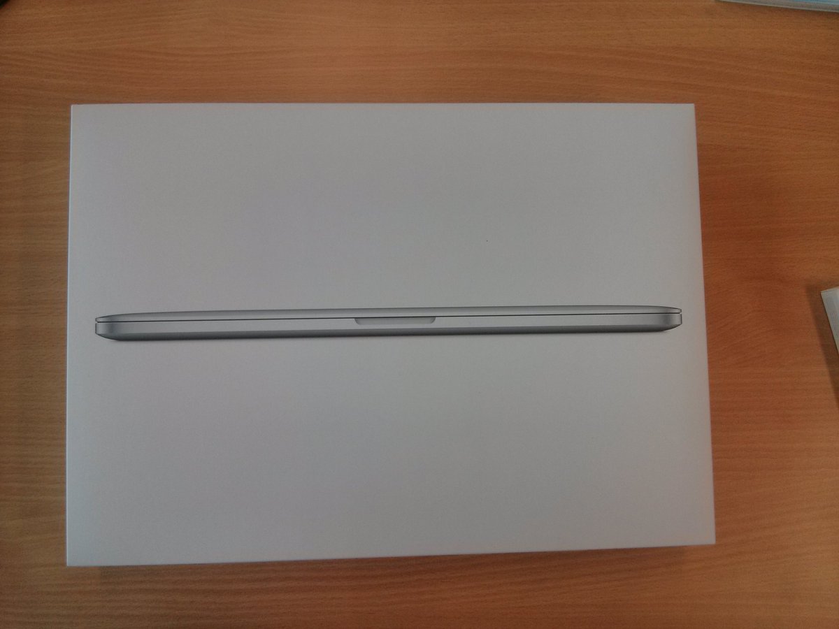 stevelott111's tweet photo. #welcome #Apple https://t.co/MSJtAwE7zp