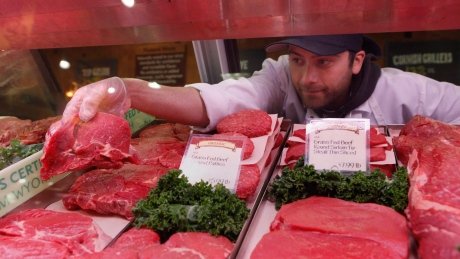 CBCNews's tweet photo. Processed meat can cause cancer, red meat probably can, WHO says https://t.co/nAusiF3CgD https://t.co/OFZthZcxYJ