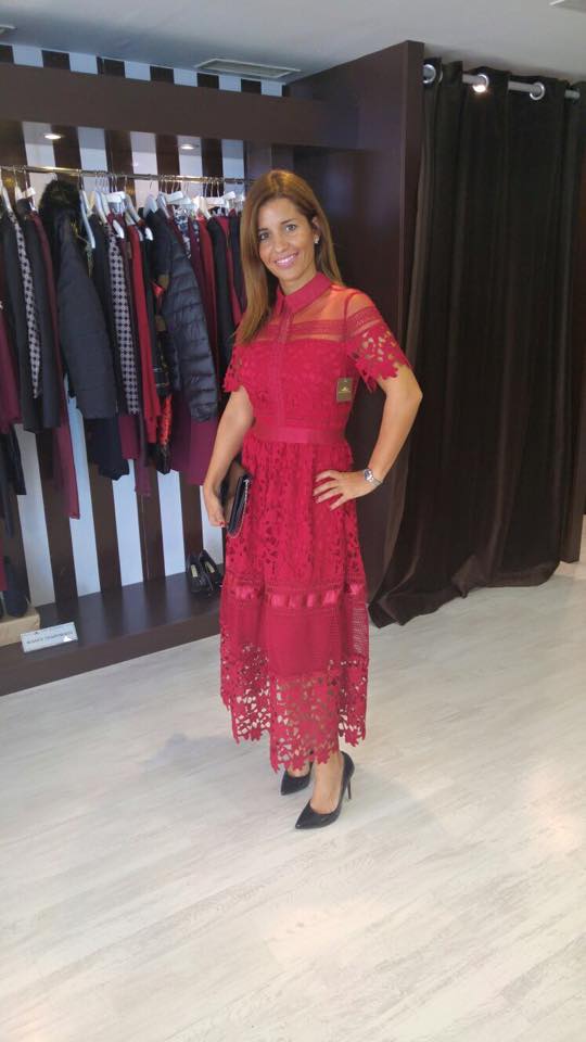 TopQueensFueng's tweet photo. Hoy proponemos este #outfit q podéis encontrar en tienda #Fuengirola al precio único de 25e!!! #moda @susanarp77 https://t.co/fdTuOIf3XC