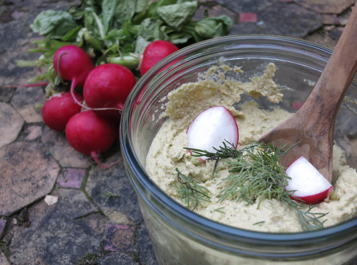 juliemontagu's tweet image. A healthy #hummous #recipe with a natural spicy kick! theflexifoodie.wordpress.com/2015/10/26/dil…