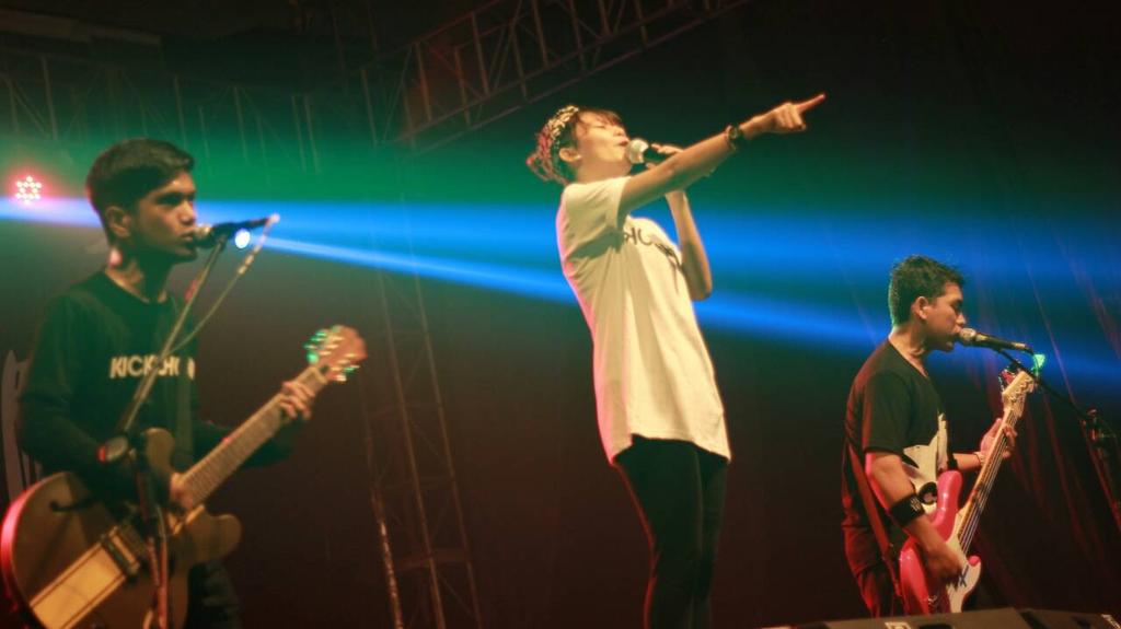 Terima kasih untuk vocalis <a href="/alhenaspica/">Alhena Spica</a> yang ikut membantu kami di jec kemarin