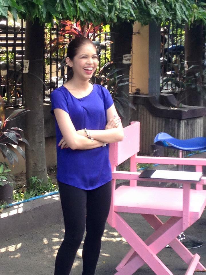 arzlgarcia's tweet photo. Ang ganda ganda naman ng ngiti na yan ^^ Love youuuu ❤ #ALDUBNewBeginnings (© Ms. Karen Caminn Osorman) https://t.co/dS6R1pveyT