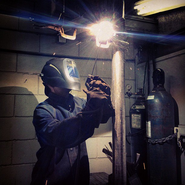 AirplasmaE's tweet photo. Tips for overhead TIG WELDING: for more info :- https://t.co/1sa5OX5d09 @AirplasmaE #weldingweek #TIG https://t.co/ewu17wrGs6