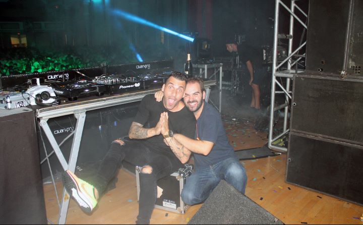 Ya el álbum de mi actuación junto a <a href="/steveaoki/">Steve Aoki</a> y más en @whitefestival15 descubre más en Facebook.com/taaokrossmusic