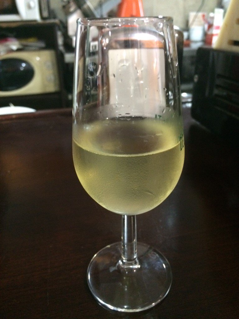 sgajete1's tweet photo. Ya contamos en Écija con otro Establecimiento que se ha querido sumar a la calidad de @bodegaselmonte #Moriles https://t.co/Ct45c5x1iz