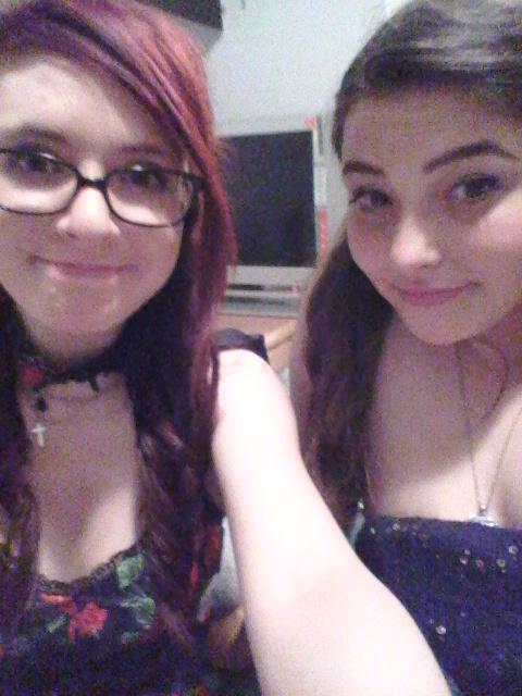 AhoyLauraFaith's tweet photo. I forgot to post this.. HOMECOMING.. THREE WEEKS AGOOO.. WHOOPSIE DAISY.. https://t.co/Vc0k94HGeu