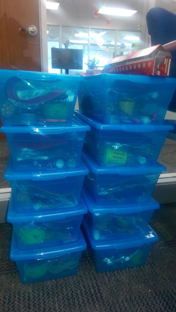 ADoAboutThings's tweet image. My favorite part of problem-solving for #accesshack, rapid prototyping with our prototype kits @BrookfieldIIE