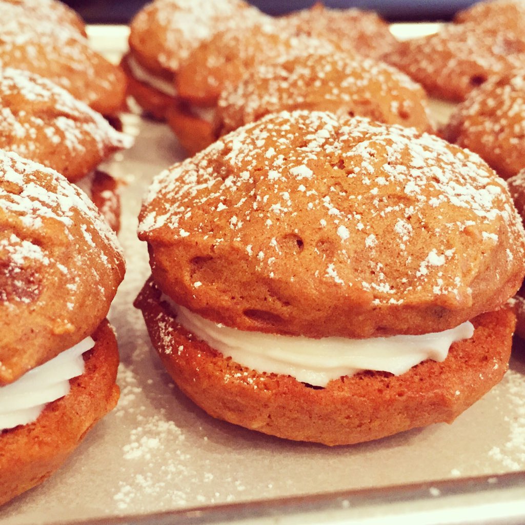 FlourLife's tweet photo. It's market Monday at Audubon Park #apmarket. Come get some of these delicious pumpkin spiced whoopie pies https://t.co/cvoJnLCl1V