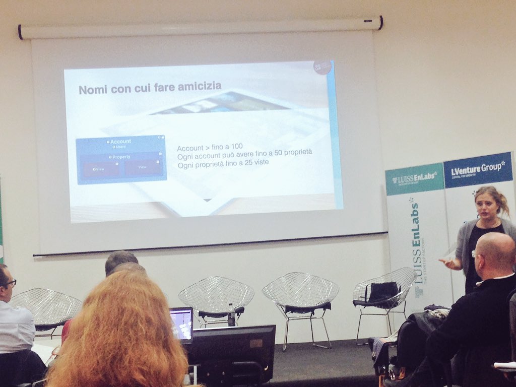 dolabschool's tweet photo. Come funziona #GoogleAnalytics ?
-Accout
-Utente
-Property
#dolabmktg https://t.co/kQ62B89gHY