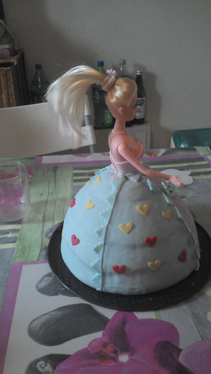 Stephanie Bayard Naniemma77 Twitter