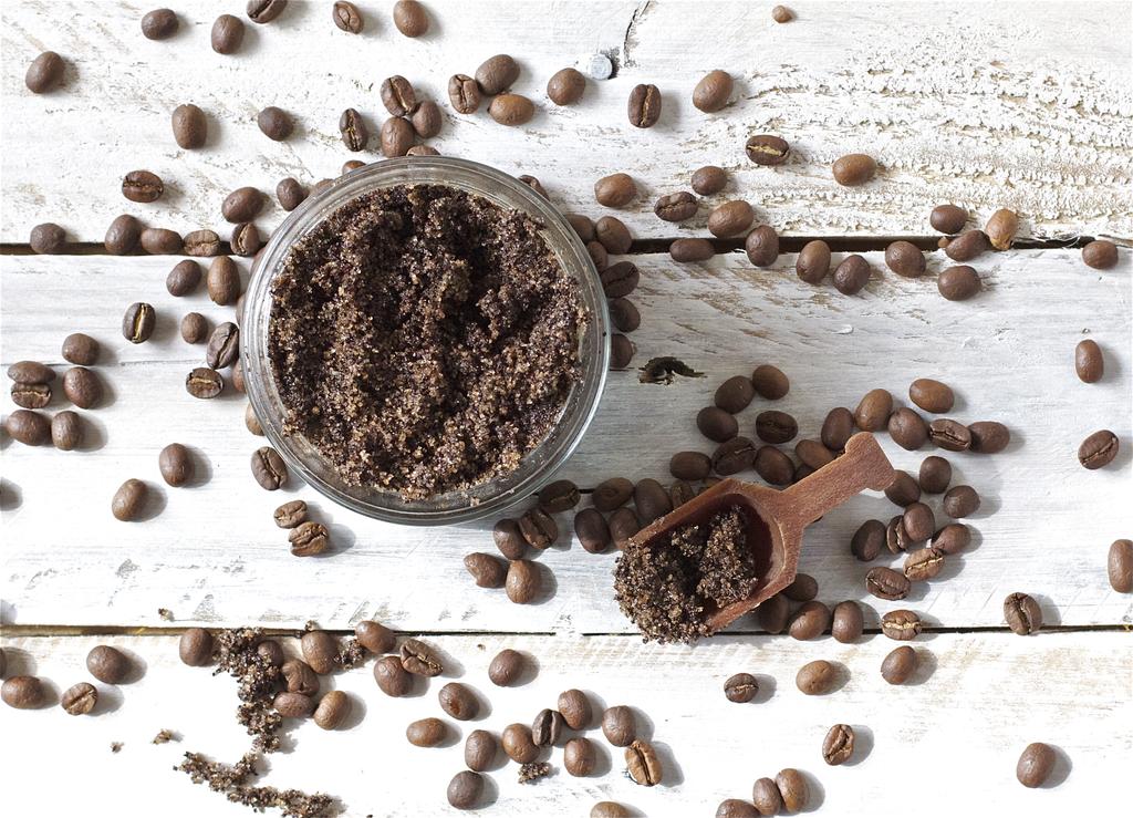 BrewingBeardsNY's tweet photo. What do you guys think about BrewingBeards coffee scrub?
#uygp https://t.co/4Mi6jTfeFy https://t.co/KOsENm26gh