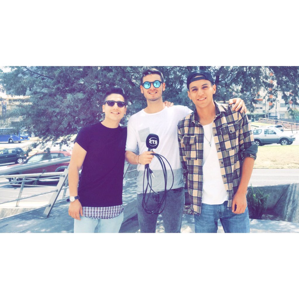 SebasLogoz's tweet photo. Con nuestro amigo Andre Walker haciendo una nota para RTS 💪💪 #ParCevas #ComoQuisiera https://t.co/vCuYUgaOYe