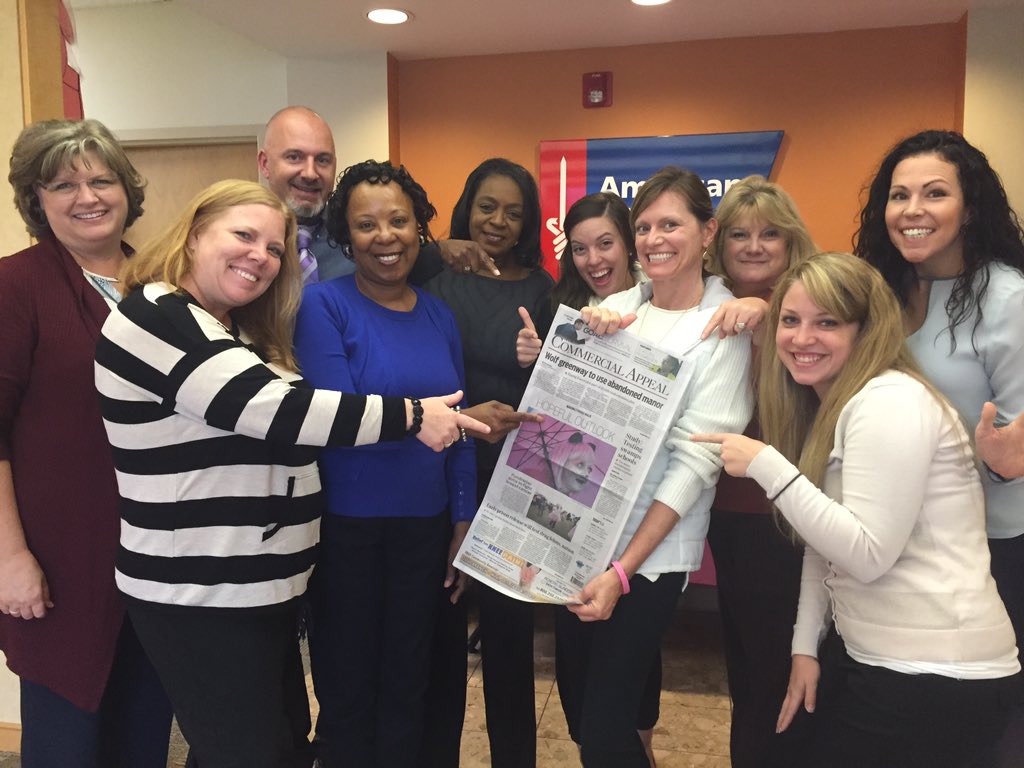 StridesMemphis's tweet photo. We are #tickledpink to make the front page! Thank you @memphisnews @SingSaraswati! #chooseStrides901 RT @ACSMemphis https://t.co/7mXUOaKjzV