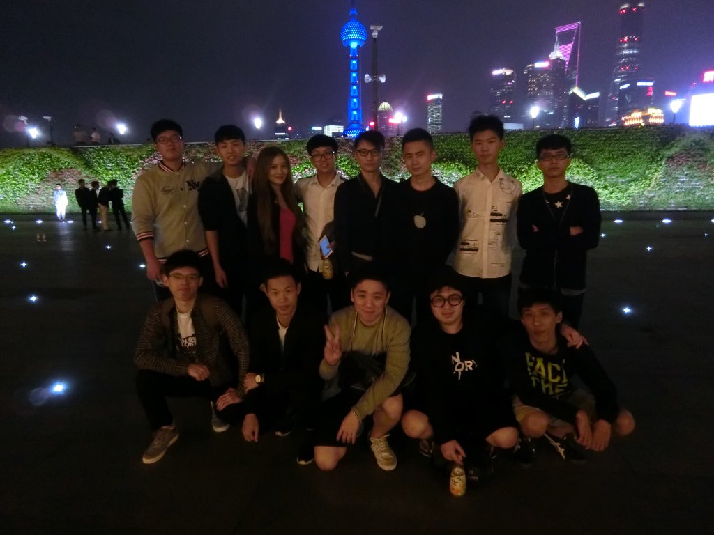 QueenVgCN's tweet photo. Hunters meeting in Shanghai https://t.co/QEho1lBzhm