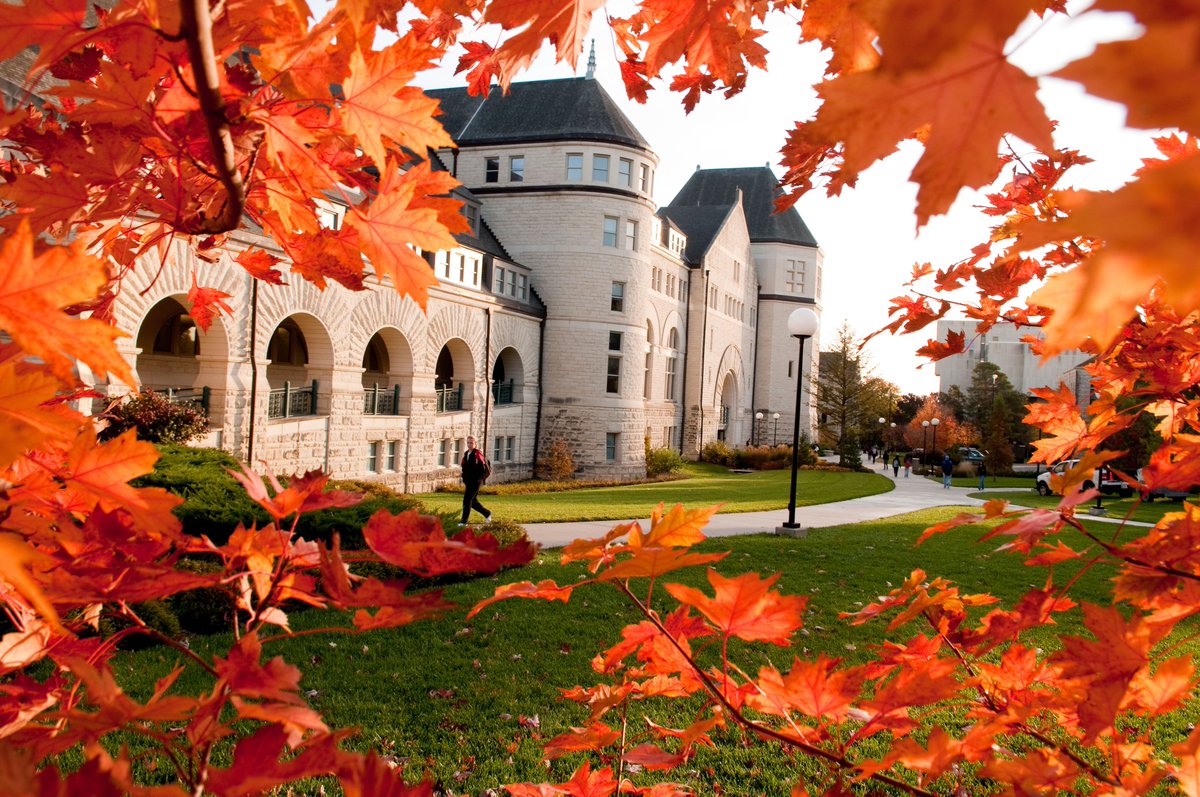 KState's tweet photo. Make #KState a part of your story! Apply before the Nov. 1 priority deadline: https://t.co/lD9wqzWDdH. https://t.co/1EyvkLdxUB