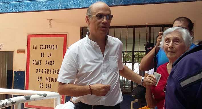 ElInformador_SM's tweet photo. 'Jota' Vives promete seguir con la lucha por el Magdalena: https://t.co/LhlIOpoYFB https://t.co/SZuRsh0HId