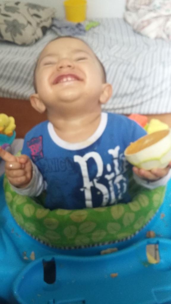 jheperolas's tweet photo. @RGottino  olha meu Enzo sorrindo https://t.co/Tpup9xPk9l
