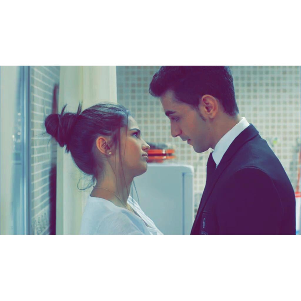 CFSaraSalamoo's tweet photo. La pareja mas bonita de byb!😊 @SaraSalamo https://t.co/firAQepyE6