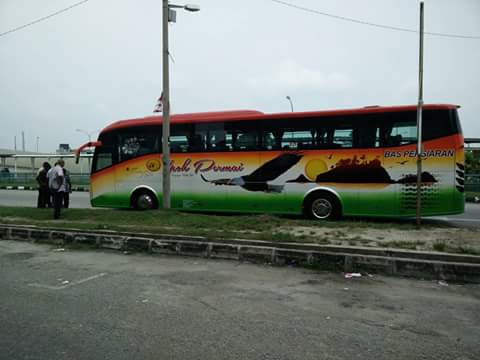 farhanizahab69_'s tweet photo. Alhamdulilah Terima Kasih Ya Allah
Tanjung Mewah Holiday Sdn Bhd
#RysbGroup #TMHSB #AJQ7399 #RezekiDiJalanan https://t.co/iNqRMsiwBZ