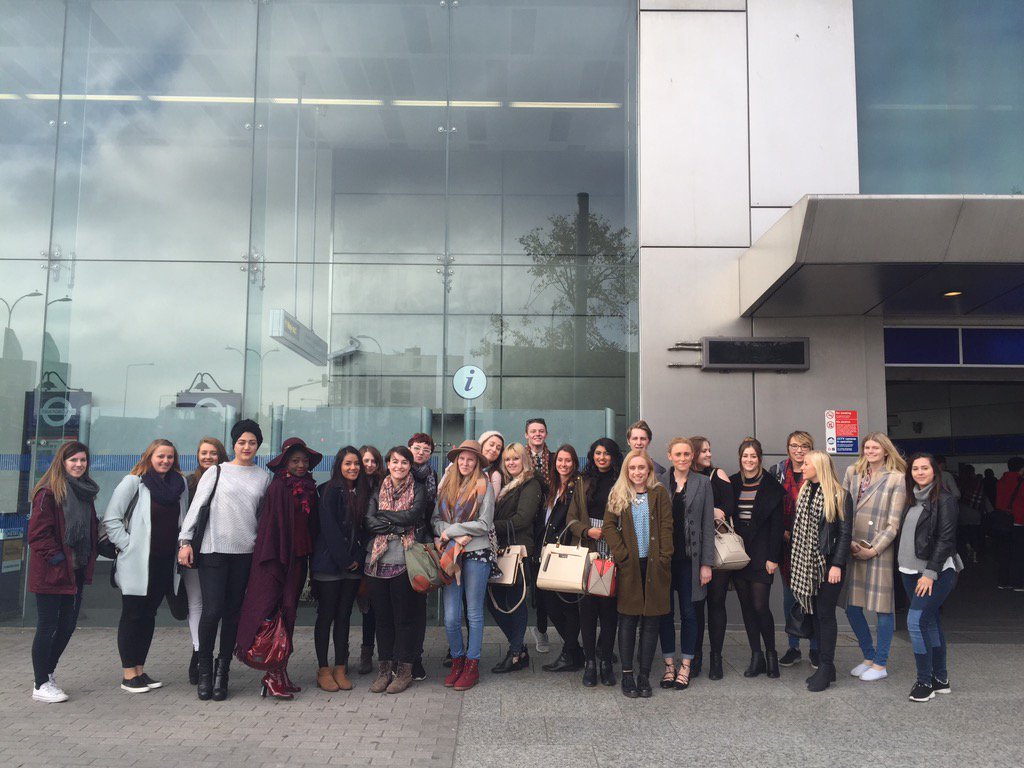 USW_Fashion's tweet photo. Second year fashion design spending the day in London today sourcing fabrics #fashion #fabric #design https://t.co/EiItt1Q2am