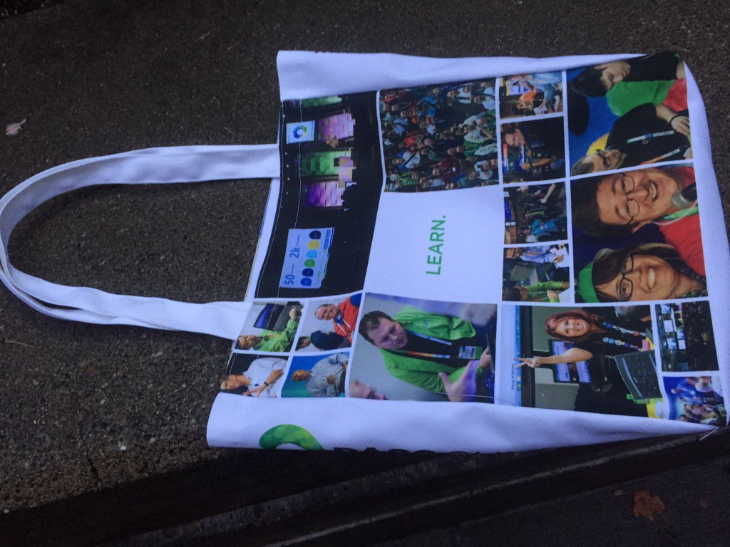 SQLStacey's tweet image. #sqlpass #wheresmybackpack so not impressed with the bags this year 😞 What no water bottle?