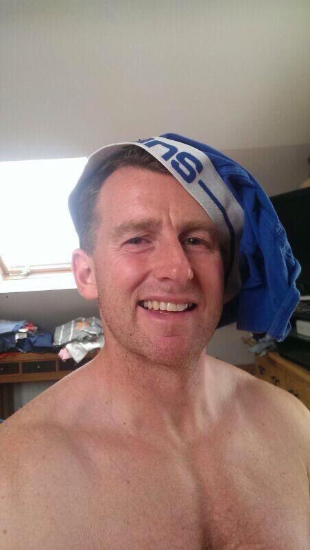 HelpHollie's tweet photo. 💥HUGE CONGRATULATIONS TO @Nigelrefowens ONE OF #HOLLIESHEROS REF FOR THE RUGBY WORLD CUP FINAL! HE DA BEST NUFF SAID https://t.co/Y8qOXy7oAA