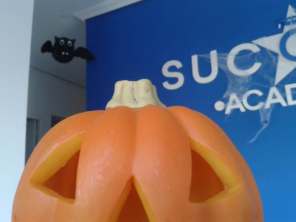 AcademiaSuccess tweet picture
