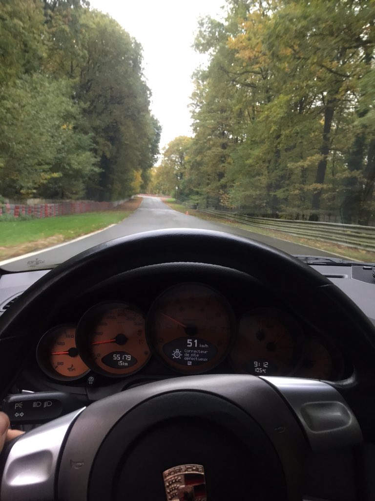 ide_events's tweet photo. 3 jours de passés à marcousring 
#Porsche #France #Gt #Marcoussis #gt3 #997 #circuit #track #german #supercar #dream https://t.co/bjO0liteAC