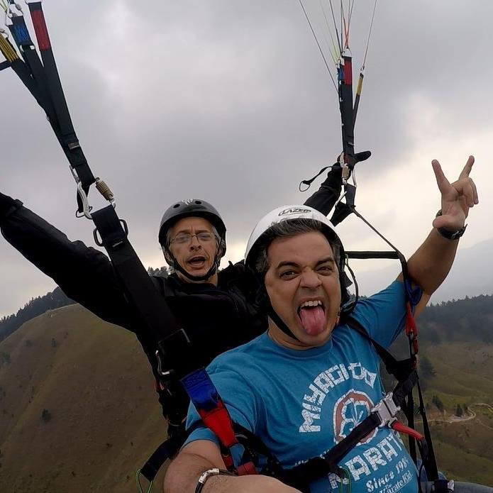 ClasiffLARA's tweet image. Vuelo en Parapente al estilo Desafío Extremo.Incluye. Vuelo 10 a 15 minutos,fotos en el aire,Traslados 0416-3542094