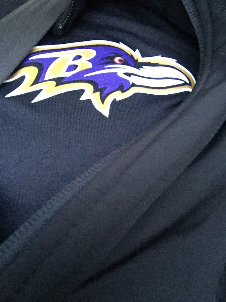 GoRavensNation's tweet photo. Purple Monday...lets go @Ravens! #RavensNation https://t.co/mYeQ1TvuuL