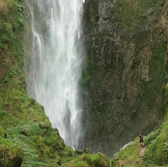 rhinocho's tweet photo. Curug Citambur, The Hidden Paradise in South Bandung @Telkomsel #TselUntukIndonesia #TempatWisataIndonesia #115183 https://t.co/tcAukJTTKx