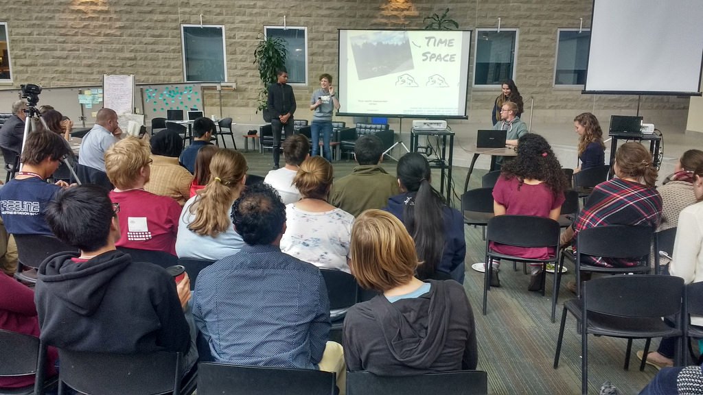 Caitlincolson's tweet photo. On how @Feeding9Billion Recodes the campus learning experience: https://t.co/s7pxpYrZcH HT @KjHodgins @davekburg https://t.co/5sy8xCDak4