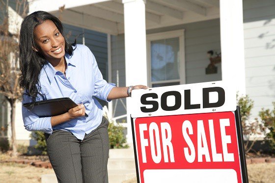 luciasellek's tweet photo. 7 tips for picking a #RealEstate agent https://t.co/NNmAbeMTmH https://t.co/PPSLxKtLV7