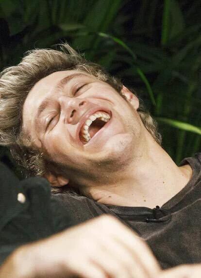 honey_horan25's tweet photo. @FittingMisfits @slassy_Vib @JasRocer @Sophia_Styles69 #LLN 
@onedirection Artist of the year #AMAs #voteondirection https://t.co/aHBiR4lIrT