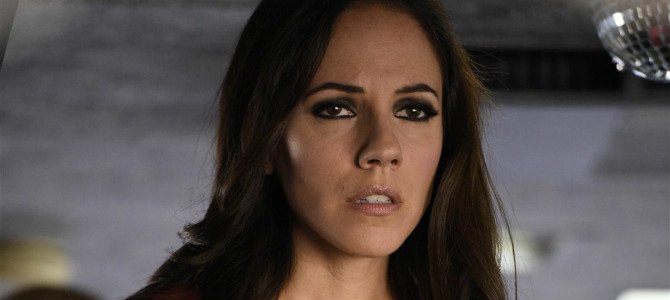 TheTVJunkies's tweet photo. ICYMI: #LostGirl's @thatthingofwhen breaks down that finale for us:
https://t.co/p97JSImKMD https://t.co/FkN7lDAgoV