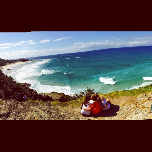 BucknellAbroad's tweet photo. Hunter, Katie and Jorie are studying abroad at the University of Queensland this is their view on Stradbroke Island https://t.co/IbicyEiDGs