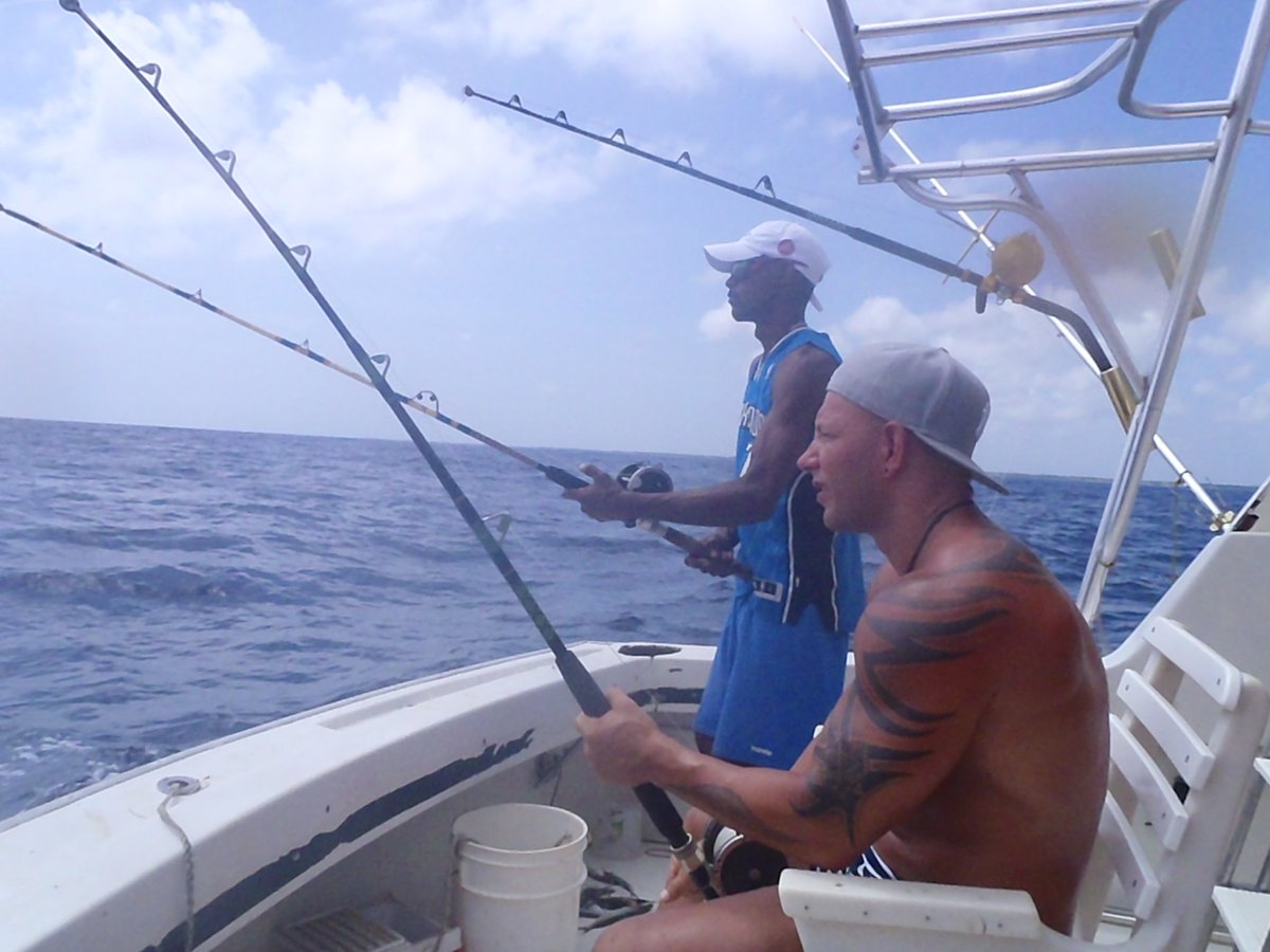 Fishing_ToursPc's tweet photo. Pesca 02 de Octubre Lancha Emmanuel! https://t.co/uDgkMNfQ9b