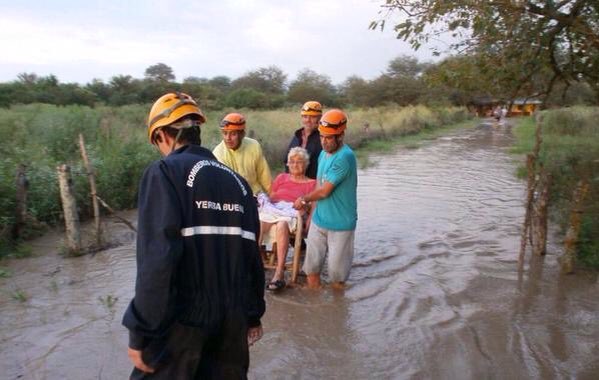 atlanticsurff's tweet photo. #SeVieneElBalotaje y Scioli ahora le está pidiendo votos a ellos, a los mismos q él le dio la espalda. Maravilloso. https://t.co/BOBfwdRhbf
