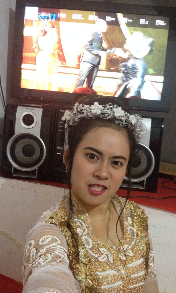 inggitagurnita tweet media