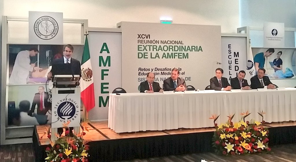 Escuela de Medicina y Ciencias de la Salud tweet media