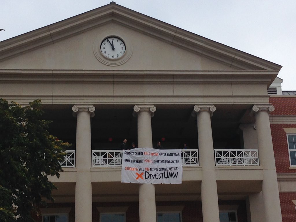 umwenviroaction's tweet photo. #divestUMW https://t.co/p9ocgUJFbA