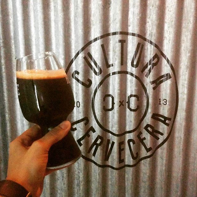 Uicu's tweet photo. Todavía hay HOPx Stout disponible en @ccervecerard pasen a celebrar su 2do aniversario y prueben nuestra cerveza. https://t.co/NfCLMTa0q2