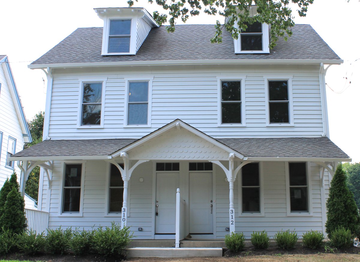 MainLinereBUILD's tweet photo. #FamilyFriendly: the parsonages at Gladwyne Commons are within blocks of Gladwyne Elementary + Montessori Schools. https://t.co/LryrgAIozD