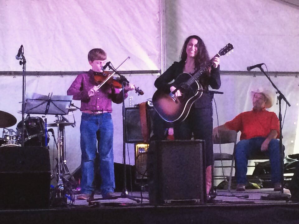Vals_Music's tweet photo. Here are some photos from the 2015 Red Steagall Fiddle Contest! https://t.co/nEVnPv5ceU